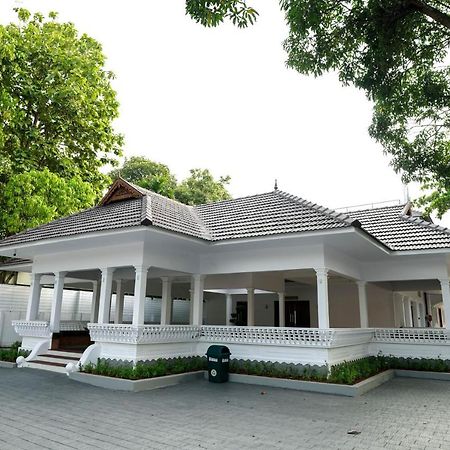 Hotel Heritage Plaza Kottayam Eksteriør billede