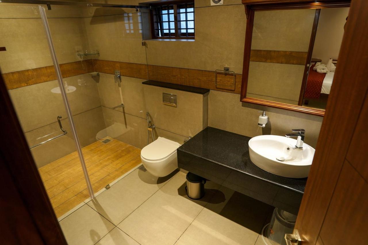 Hotel Heritage Plaza Kottayam Eksteriør billede