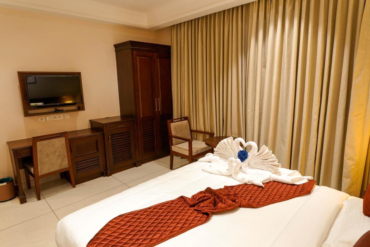 Hotel Heritage Plaza Kottayam Eksteriør billede
