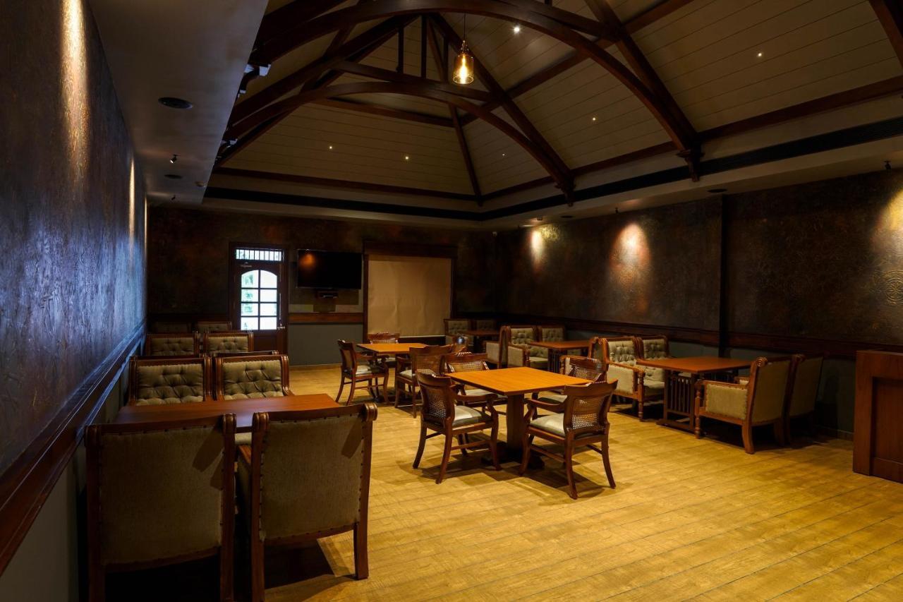 Hotel Heritage Plaza Kottayam Eksteriør billede